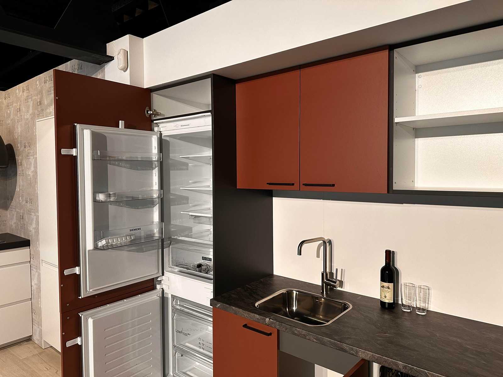 Häcker Concept130 SCALA amarant mat Recht - Häcker Concept130 Keukens keukens | afbeelding 10 van 26