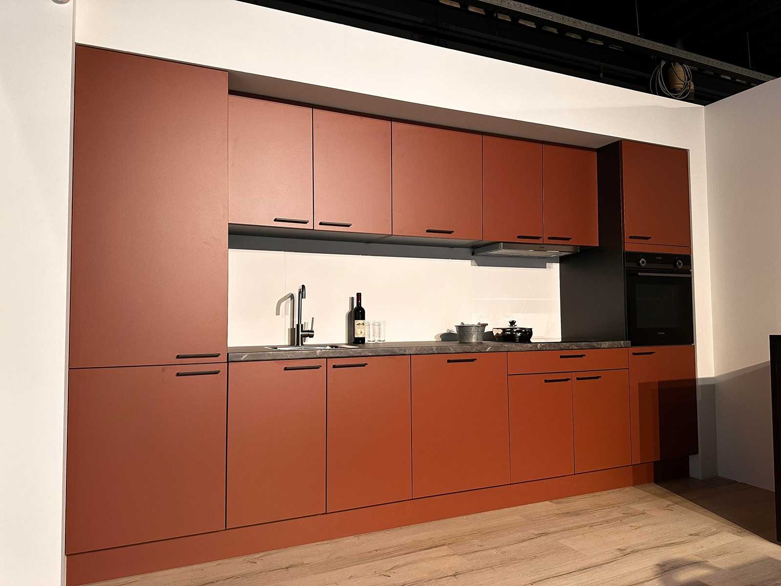 Häcker Concept130 SCALA amarant mat Recht - Häcker Concept130 Keukens keukens | afbeelding 3 van 26