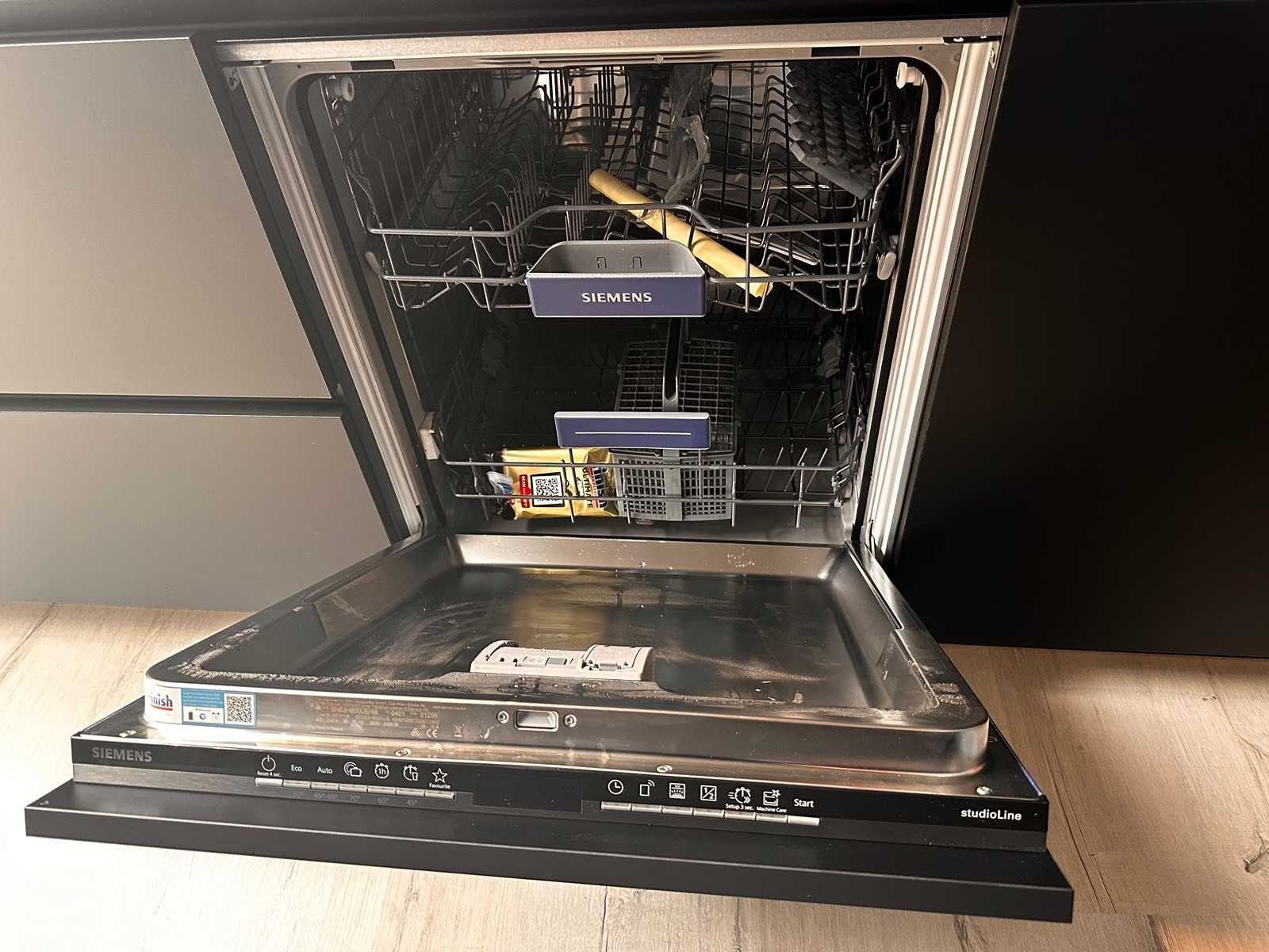 Häcker TopSoft mat zwart eiland keuken - Häcker Keukens keukens | afbeelding 9 van 31
