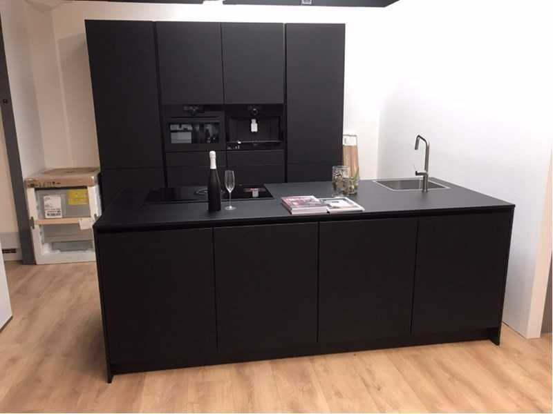 Nobilia EasyTouch Zwart Eiland keuken - Nobilia Keukens keukens | afbeelding 9 van 29