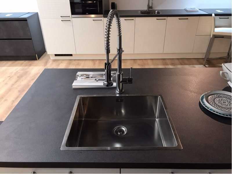 Nobilia Laser mat wit eiland keuken - Nobilia Keukens keukens | afbeelding 6 van 29