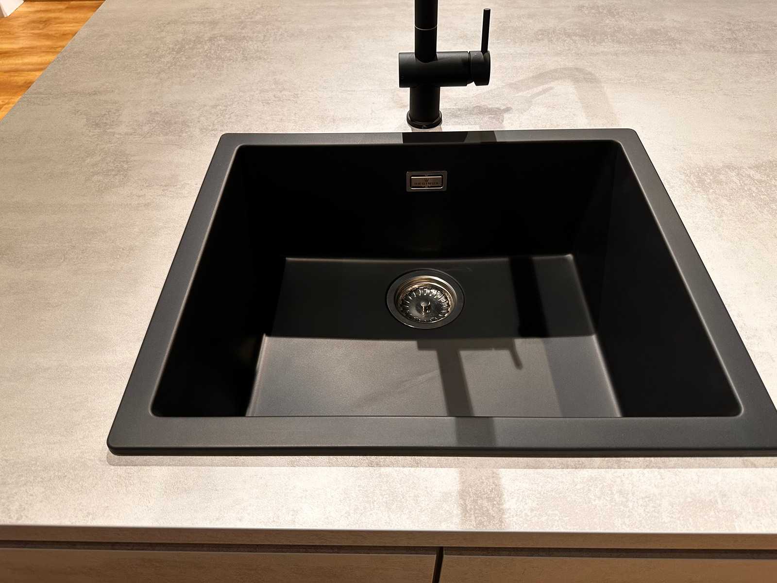 Nobilia Riva Decor Beton grijs Eiland keuken - Nobilia Keukens keukens | afbeelding 18 van 21