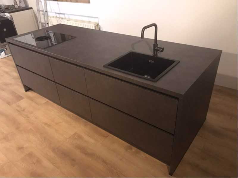 Nobilia Riva decor beton terra grijs - Nobilia Keukens keukens | afbeelding 3 van 23