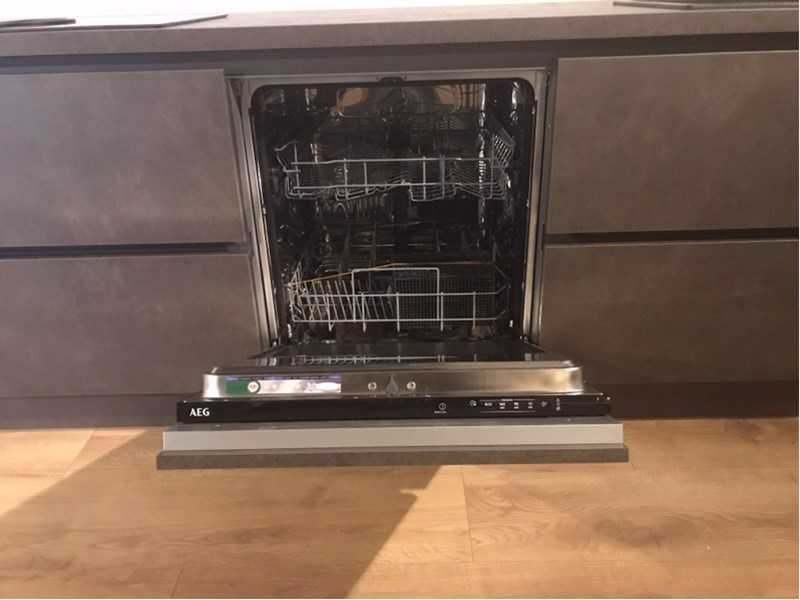Nobilia Riva decor beton terra grijs - Nobilia Keukens keukens | afbeelding 9 van 23